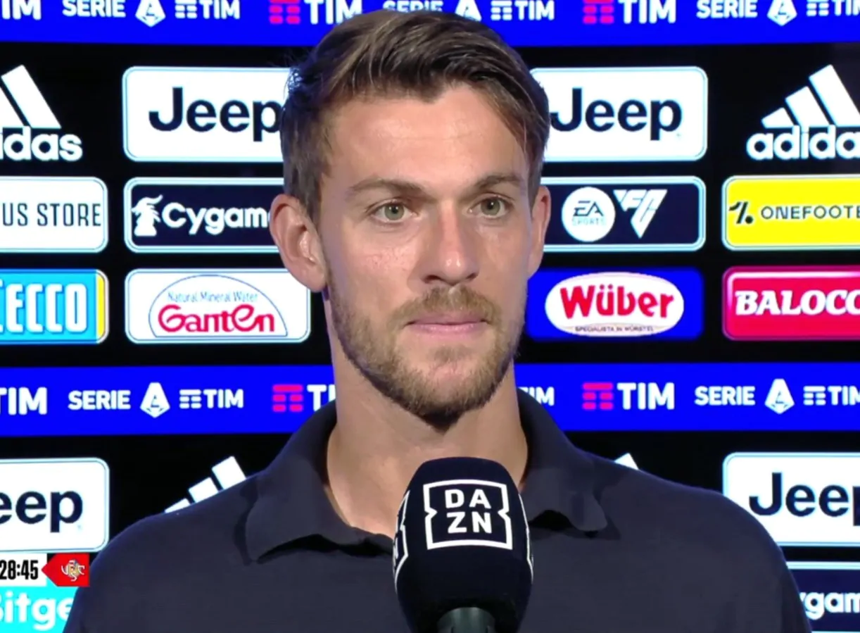 Daniele Rugani durante il pre-partita di Juventus-Cremonese