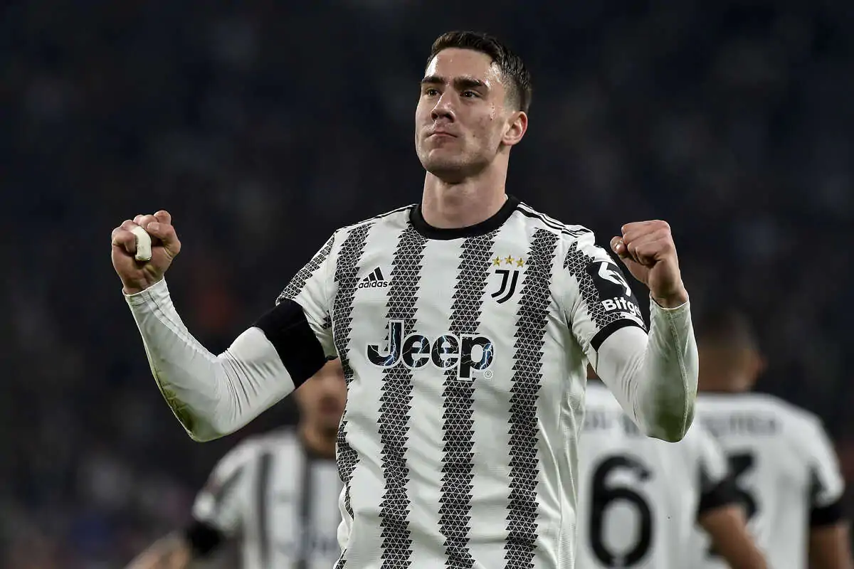 Calciomercato Juventus, il Bayern insiste per Vlahovic: possibile scambio