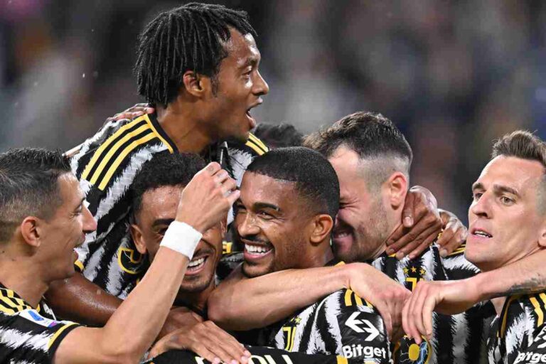 Tottenham vuole un difensore della Juventus