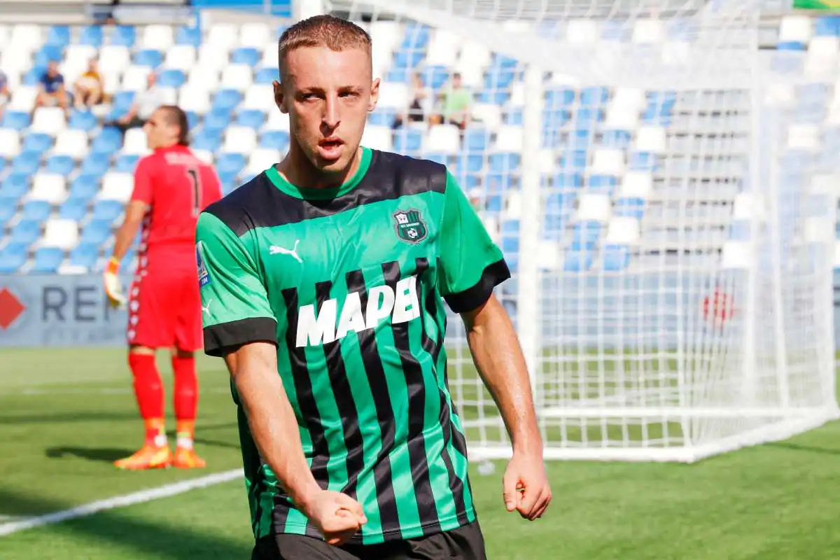 La Juventus non molla la pista Frattesi: tre giovani proposti nell’affare