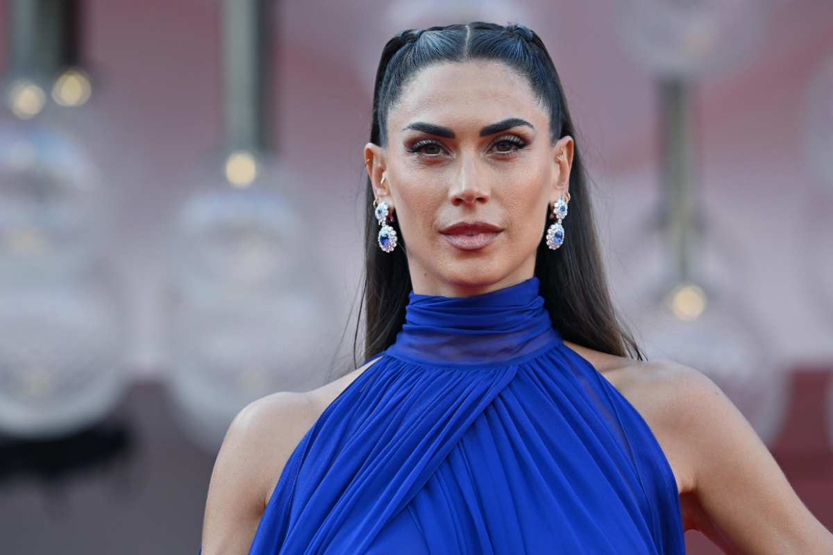 Melissa Satta da capogiro