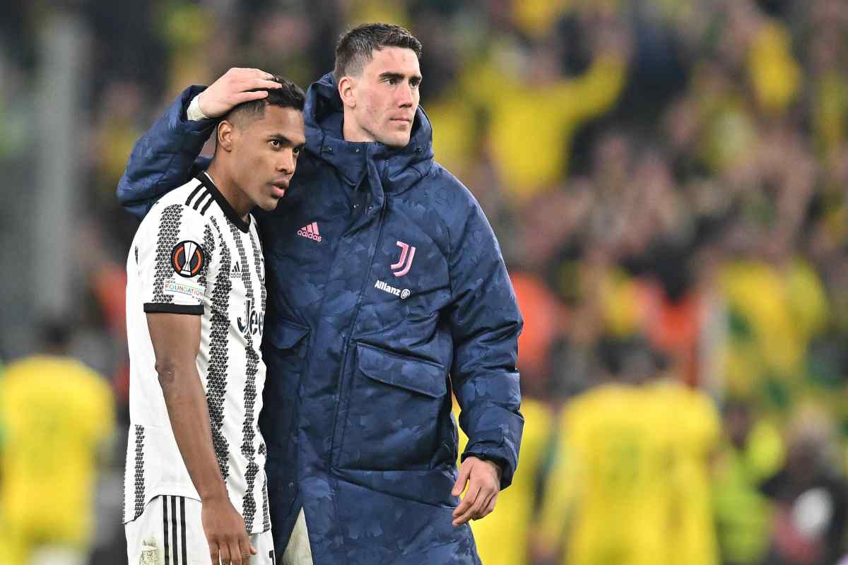 Alex Sandro può lasciare la Juventus