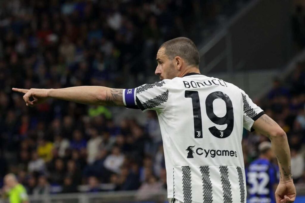 Bonucci show in conferenza, le parole su Allegri e Cannavaro