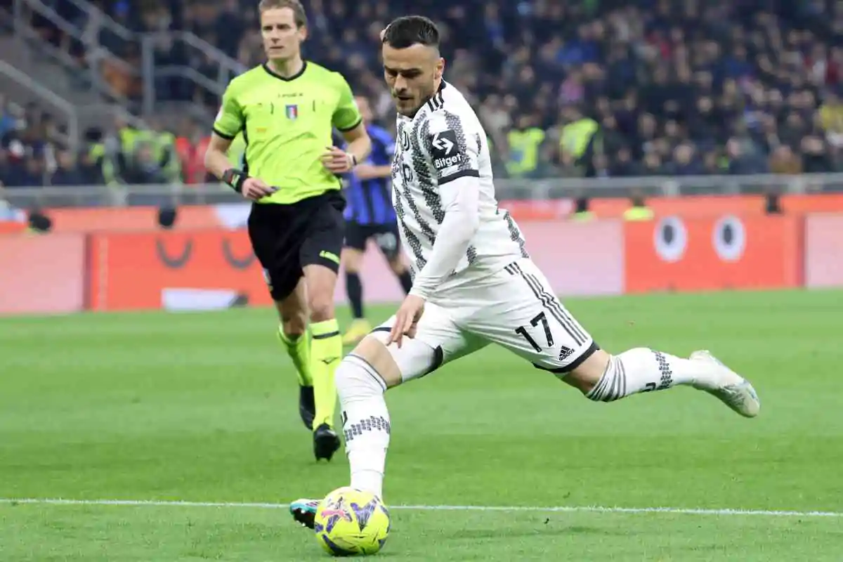 Cessione a sorpresa, sirene inglesi per il giocatore