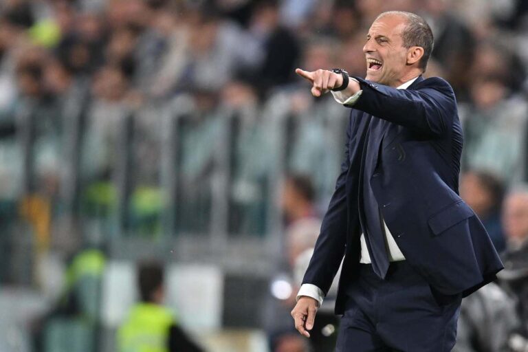 Calciomercato Juventus, un centrocampista lascia i bianconeri