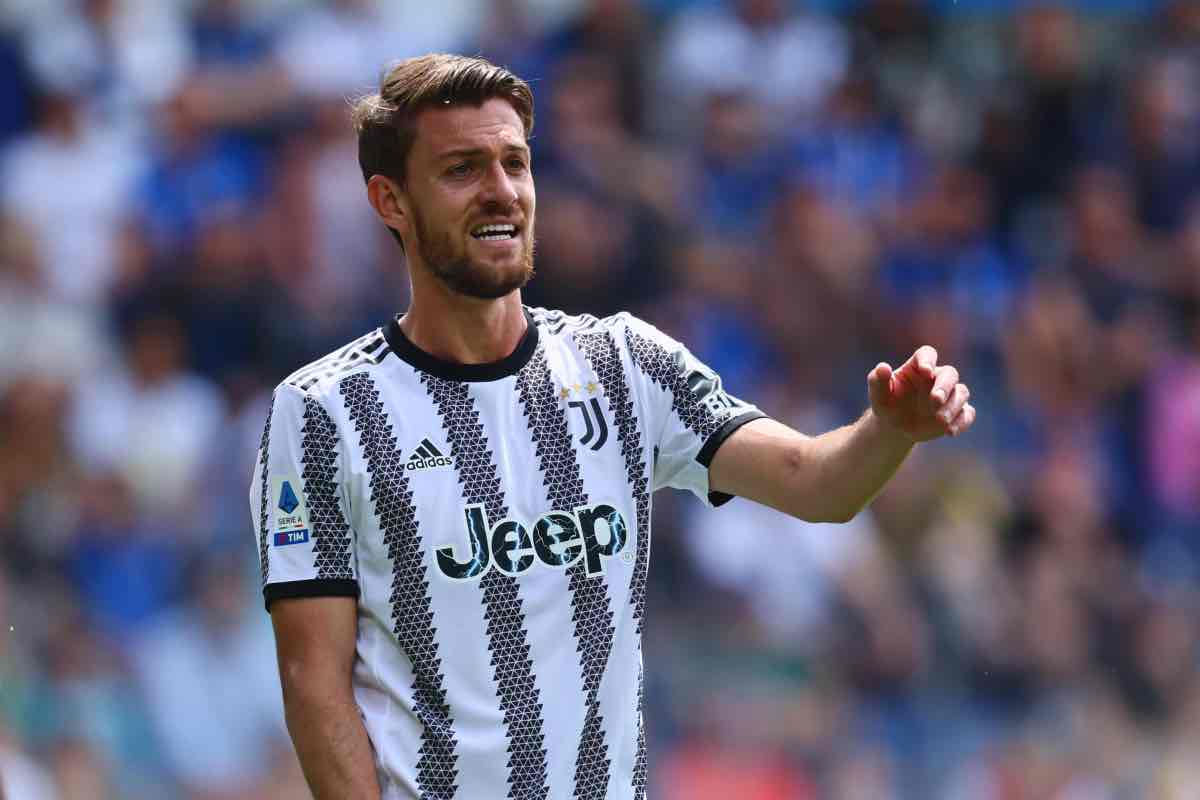 Allegri ha bloccato la cessione di Rugani: resterà alla Juventus