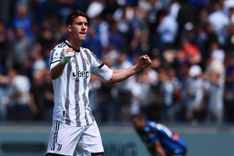 Mercato Juventus: attenzione alle offerte inglesi per Vlahovic