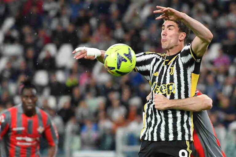 Vlahovic al PSG