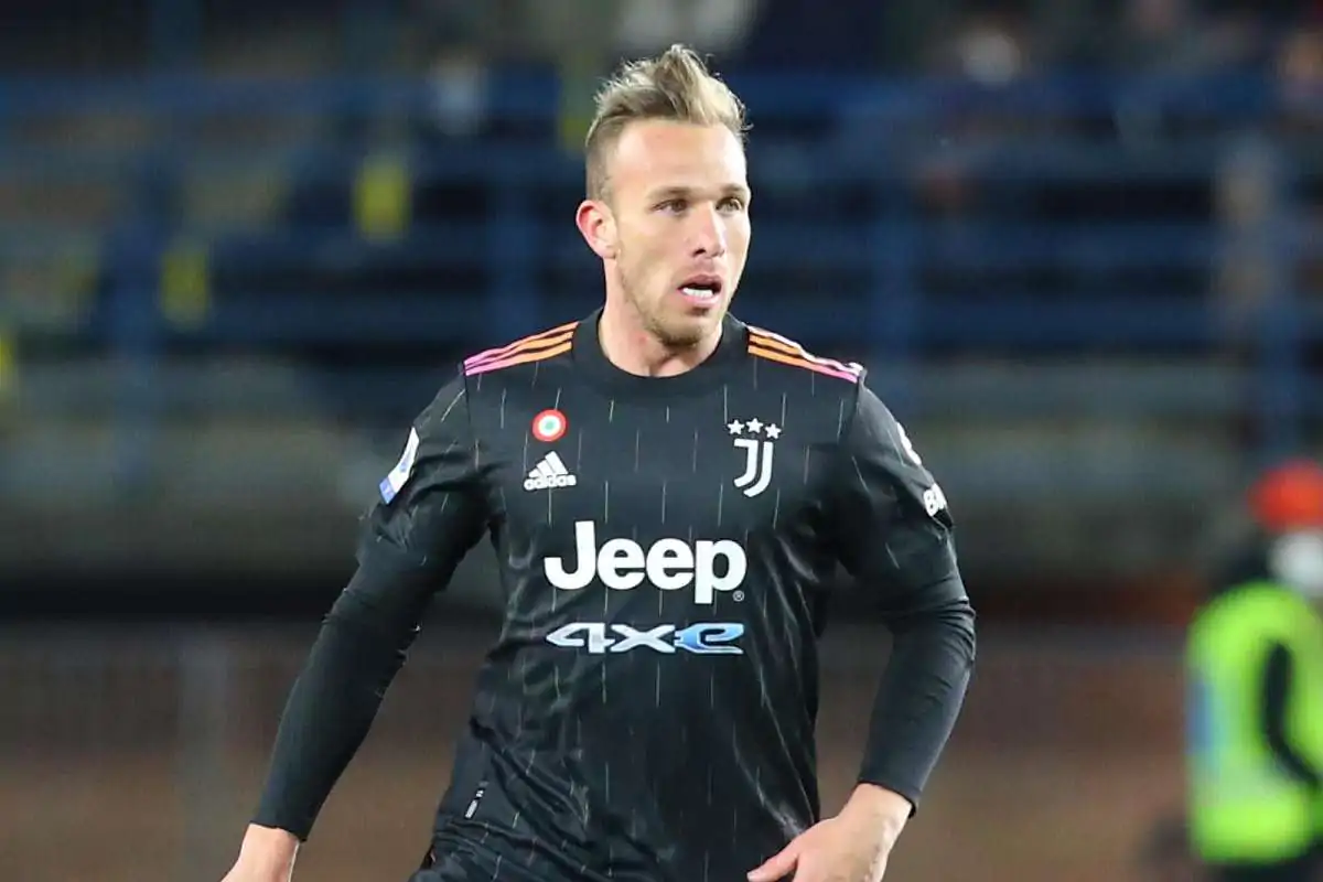 Prima il rinnovo di Arthur, poi la cessione