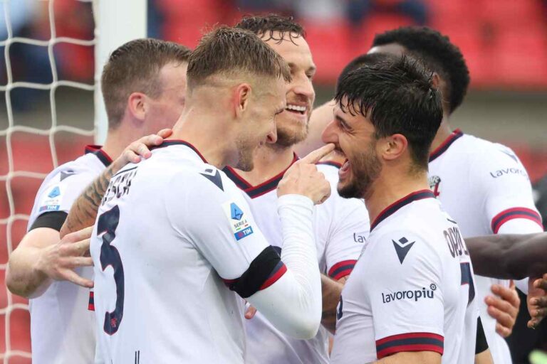 Juventus e Bologna cercano l'intesa per lo scambio