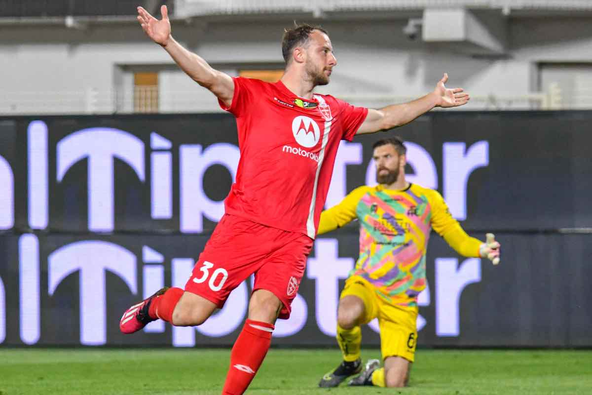 Sfida tra Giuntoli e un club di A su Carlos Augusto