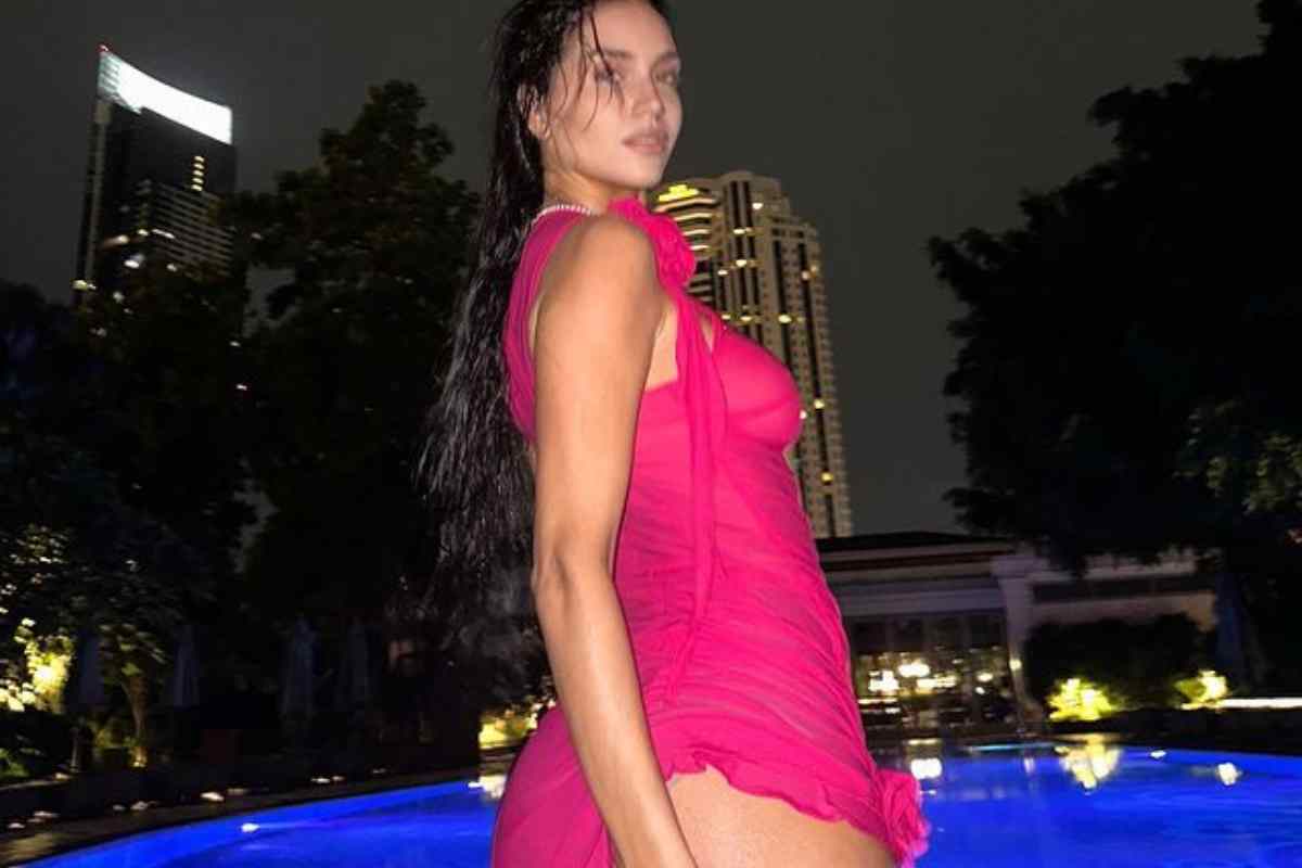 Zaira Nara hot