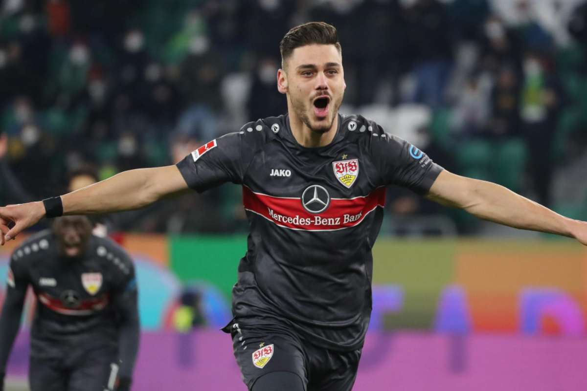 Juventus: Mavropanos seguito da Real e Atletico Madrid