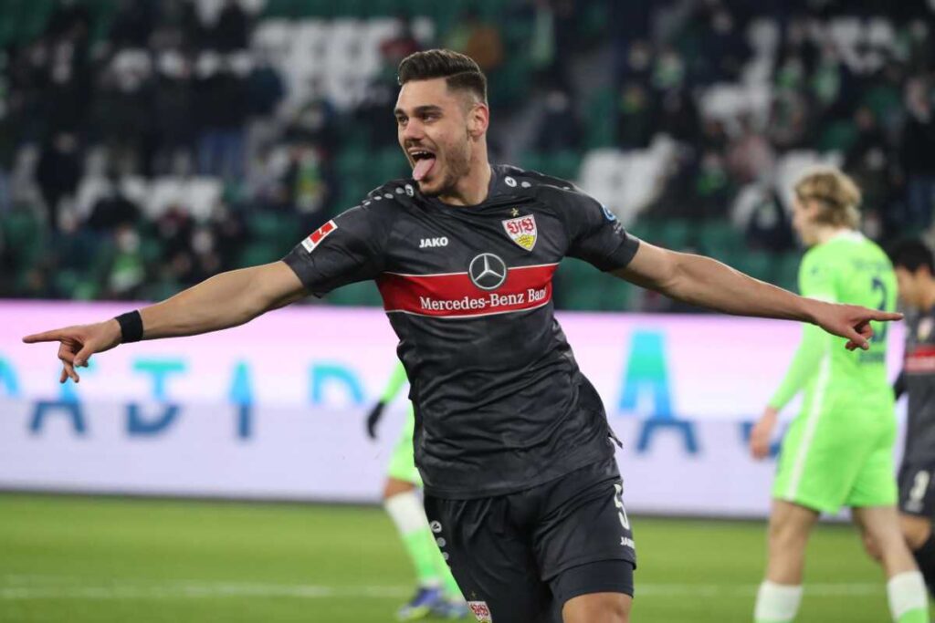 Juventus: concorrenza per Mavropanos