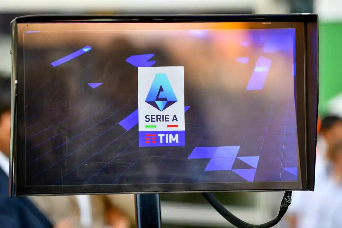 svolta, tra VAR e FIGC