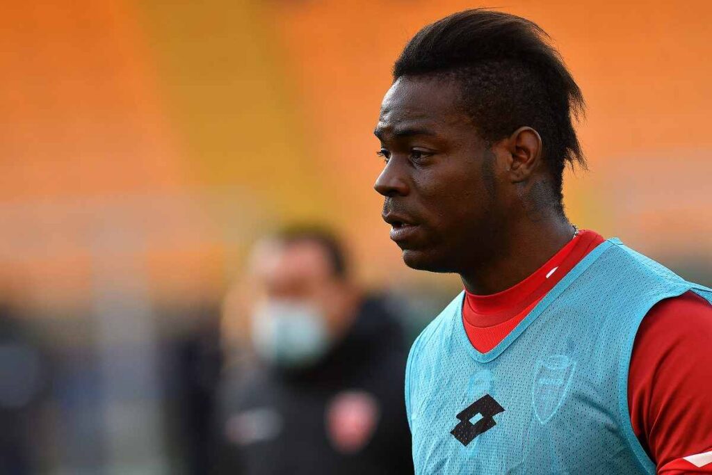 "Non lo avrei mai fatto": Juve, Balotelli stuzzica il bianconero