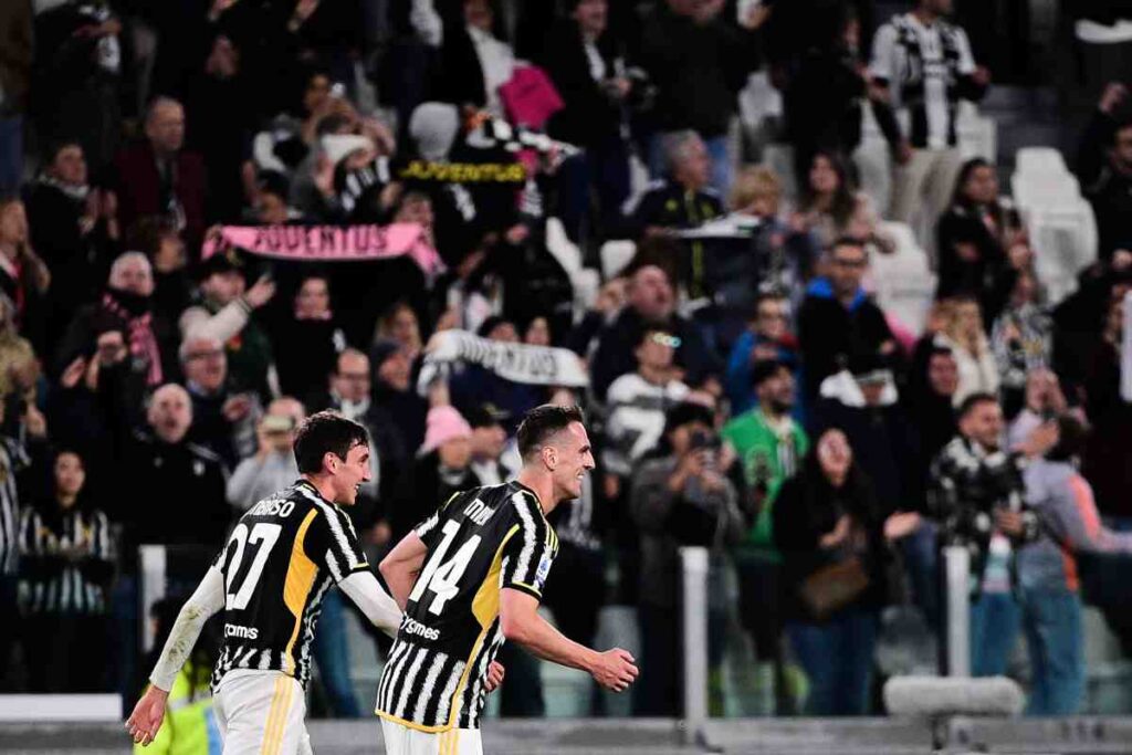 Cambiaso, gol e post sui social