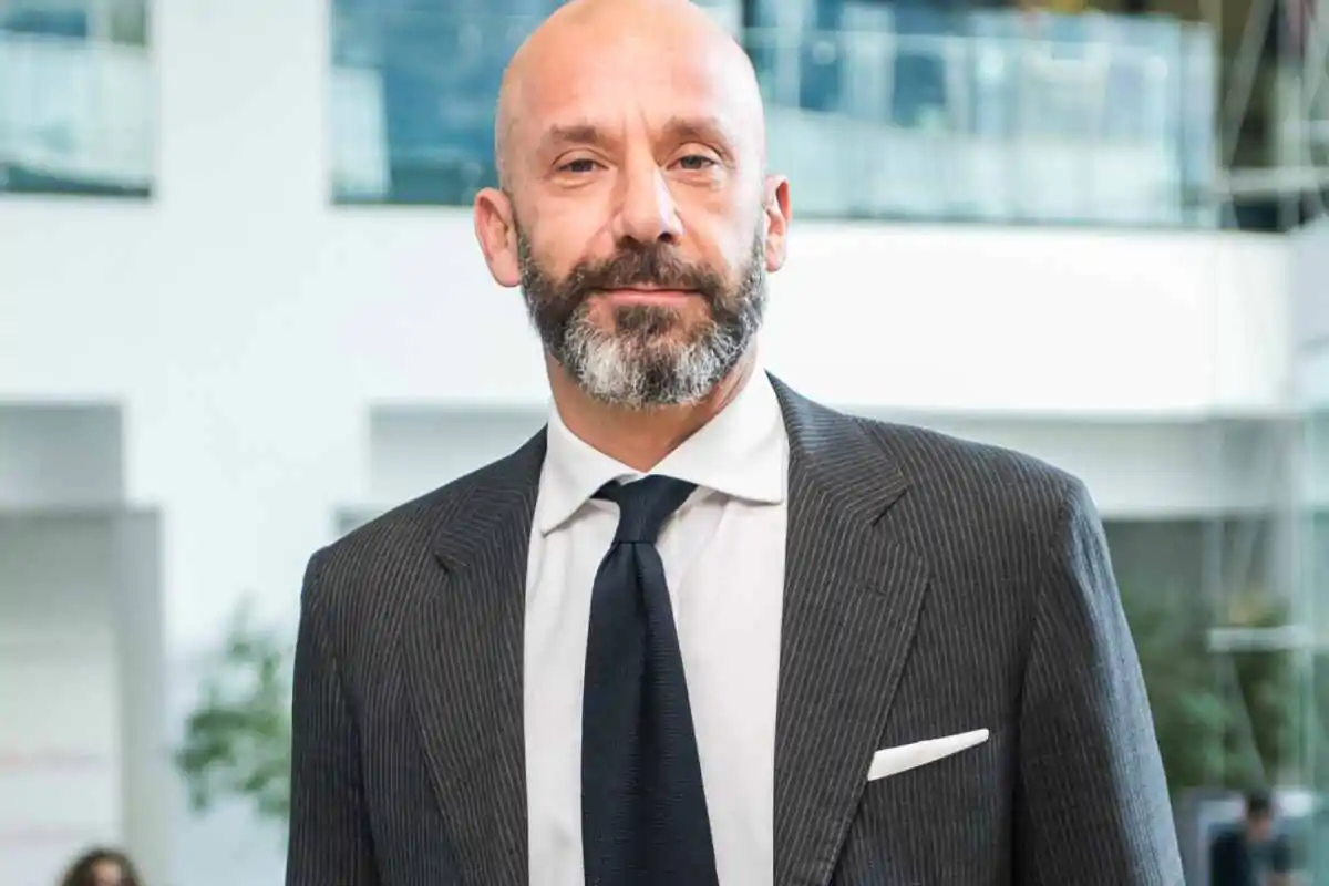 Furto maglia Vialli, parla il proprietario