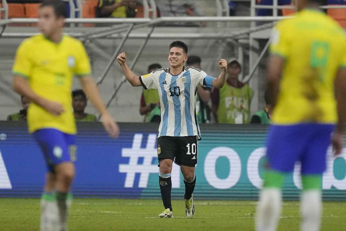 Clausola pagata in un’unica rata, strada spianata per la Juventus