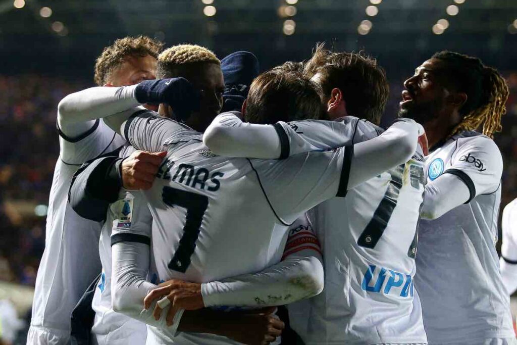 Attacco da Napoli contro la Juve