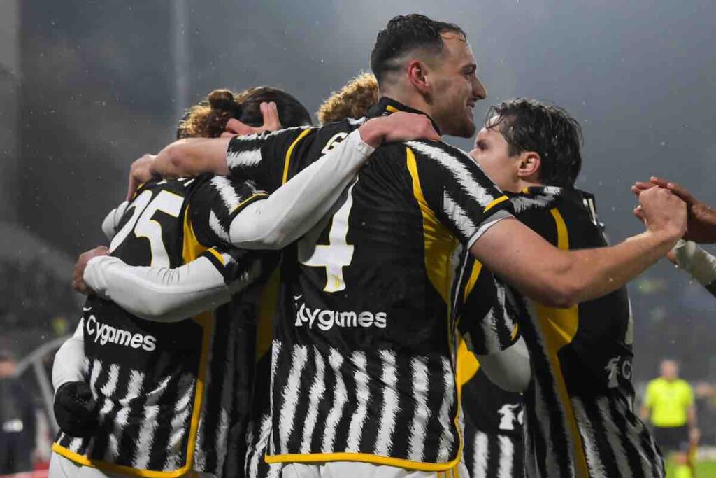 Juventus, futuro sempre più in bilico: sirene inglesi per il titolarissimo