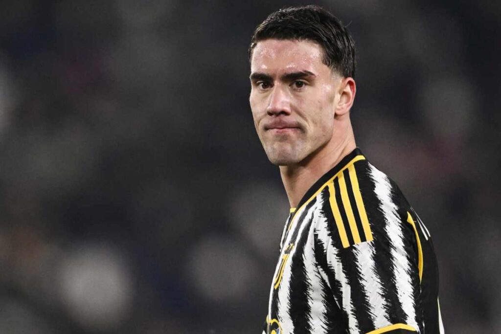 Futuro in bilico per Vlahovic, in arrivo l'offerta monstre