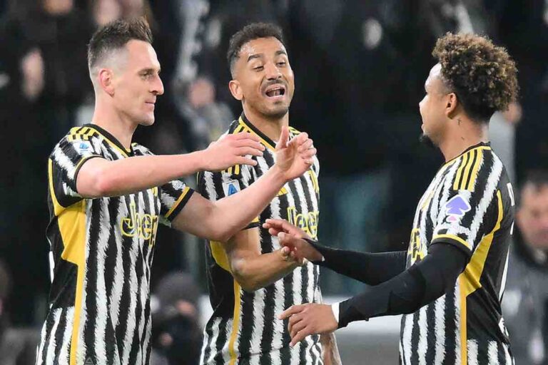 La stampa esalta McKennie