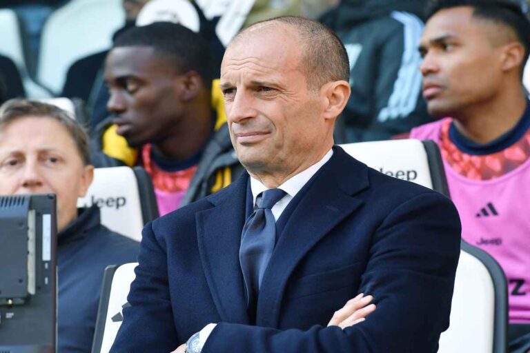 L'ex bianconero a sorpresa.