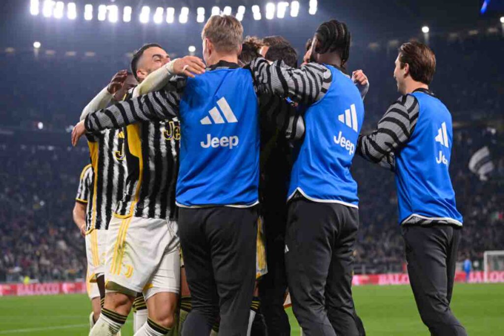 Mercato Juve – tempo di rinnovi: due titolari in bilico?