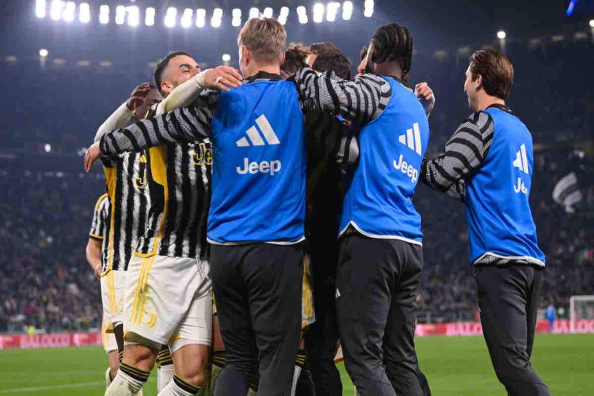 Mercato Juve – tempo di rinnovi: due titolari in bilico?