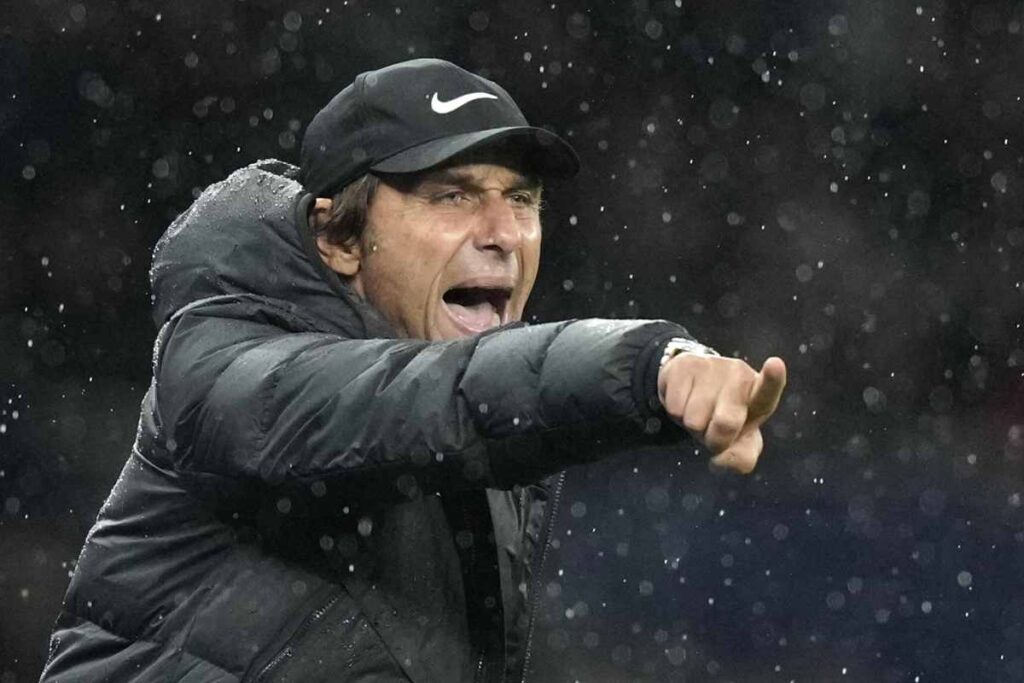 Attacco a Conte da parte degli ultras bianconeri