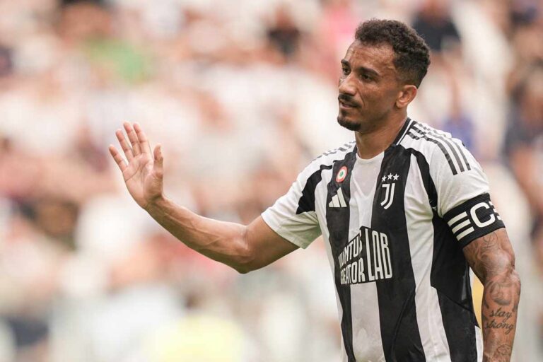 Svolta Danilo, può trasferirsi in Premier League: la notizia spiazza tutti