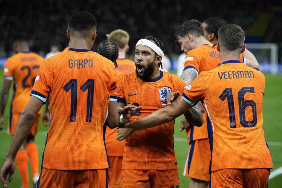 Depay si è offerto alla Juve