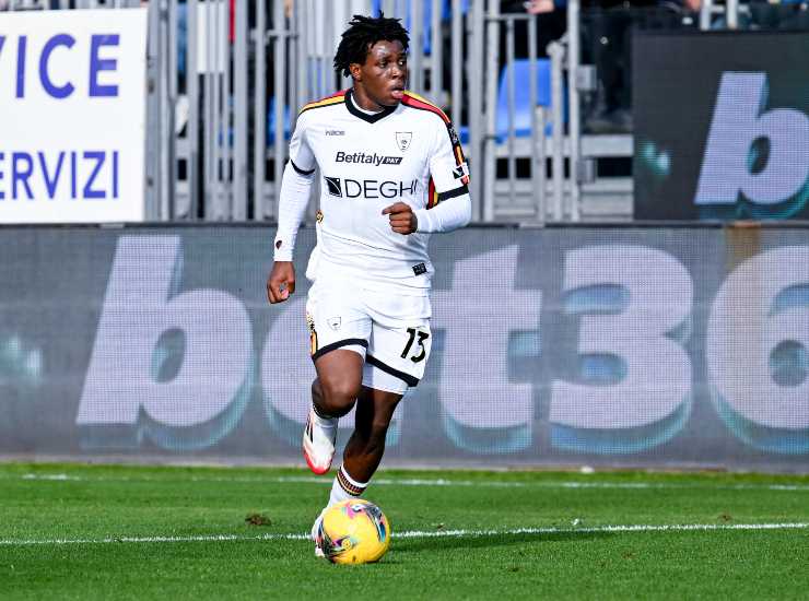 Dorgu con la maglia del Lecce