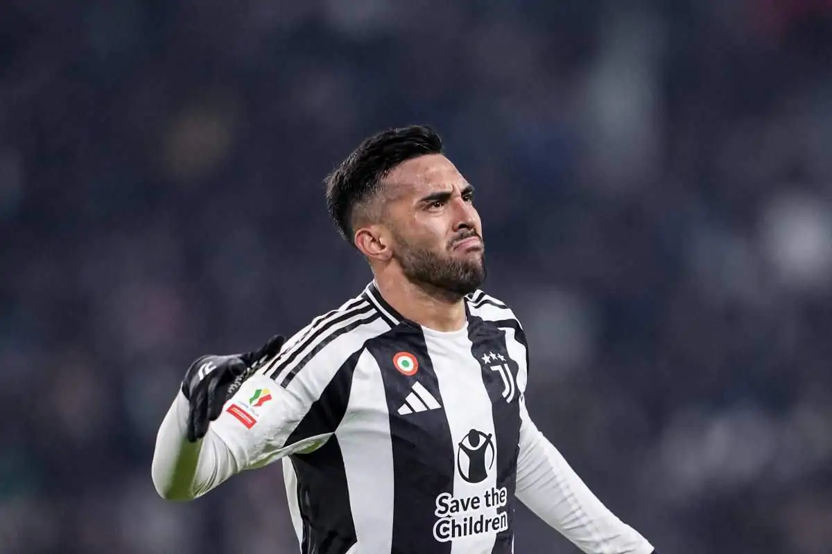 Juve Milan, i tifosi criticano Nico Gonzalez