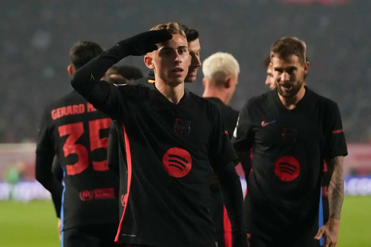 Fermin Lopez esulta dopo un gol