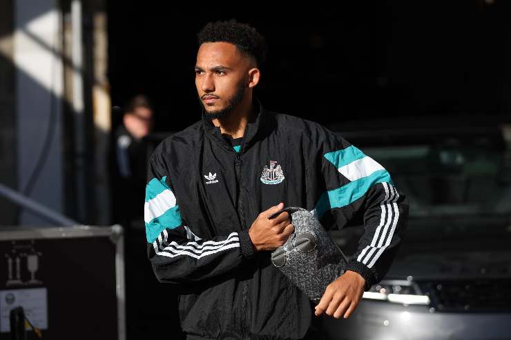 Lloyd Kelly con la tuta