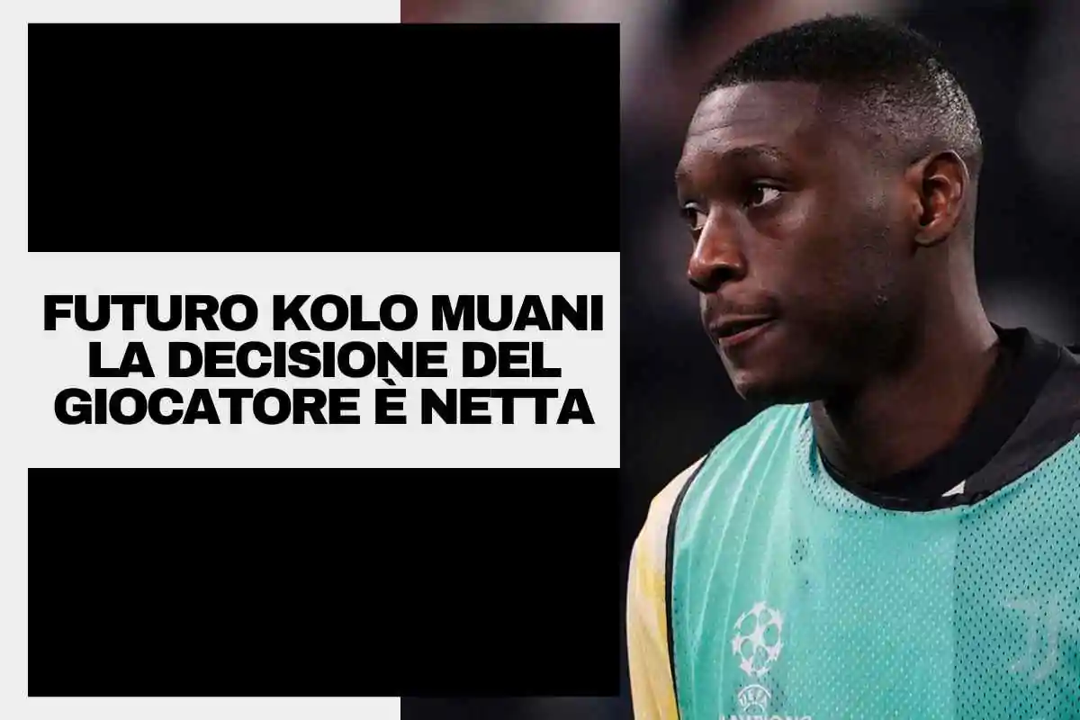 Kolo Muani si riscalda con la pettorina della Champions League