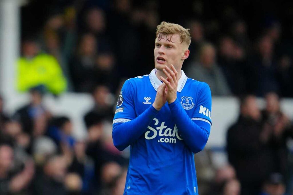 Branthwaite applaude il pubblico