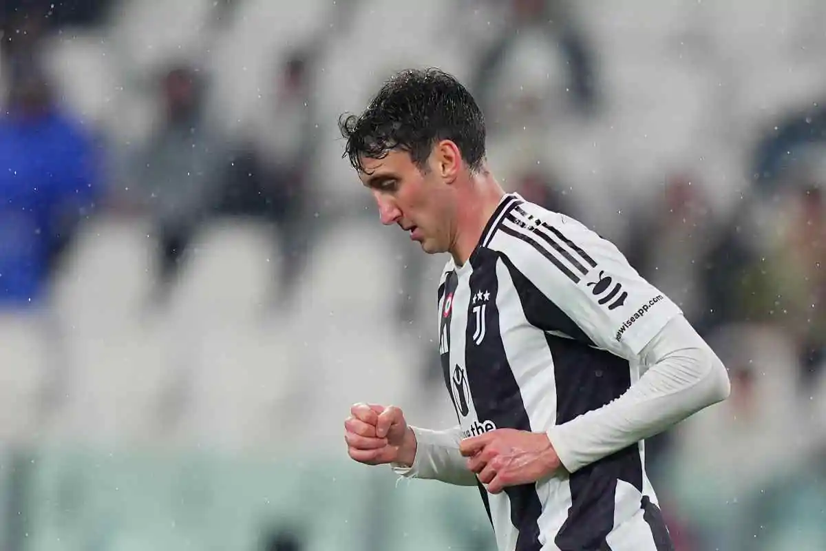 Cambiaso primo piano triste