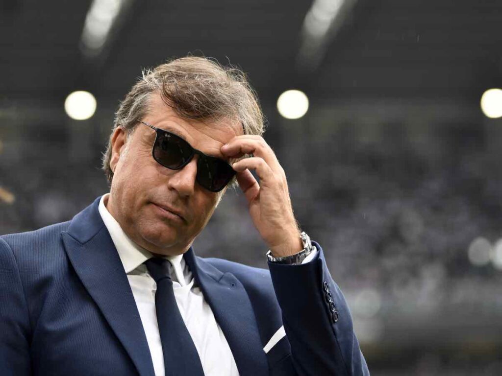 Cristiano Giuntoli pensieroso