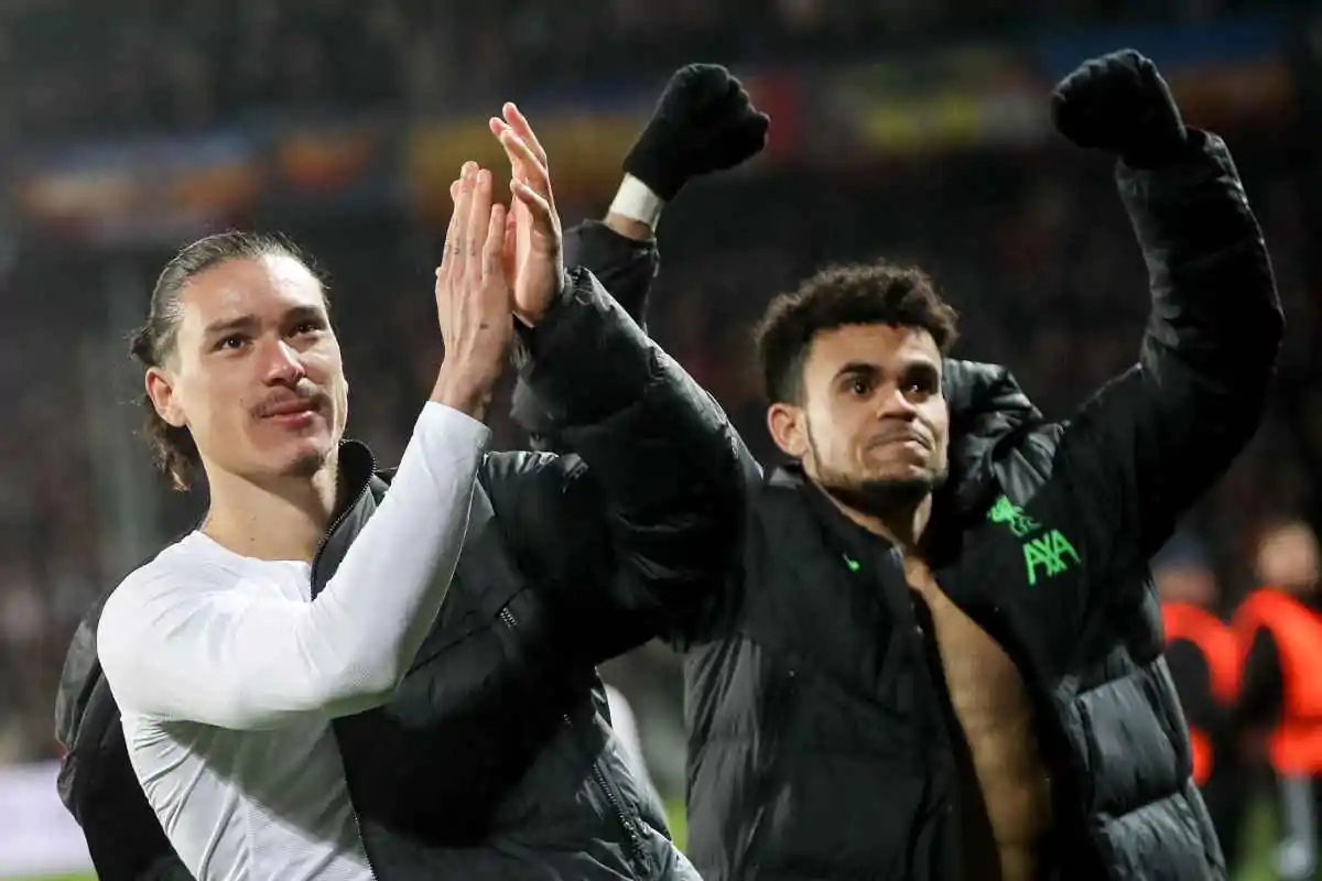 Nunez e Diaz esultano con il pubblico