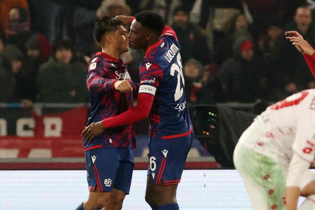 Lucumì e Casstro si abbracciano