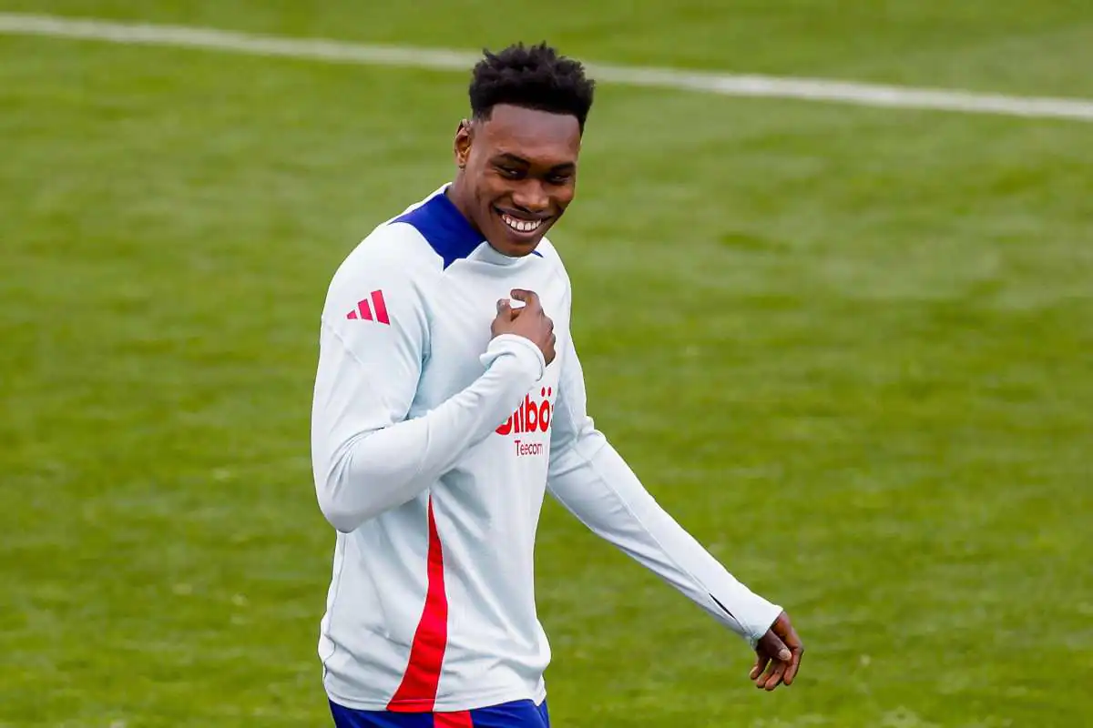 Omorodion con la maglia della Spagna