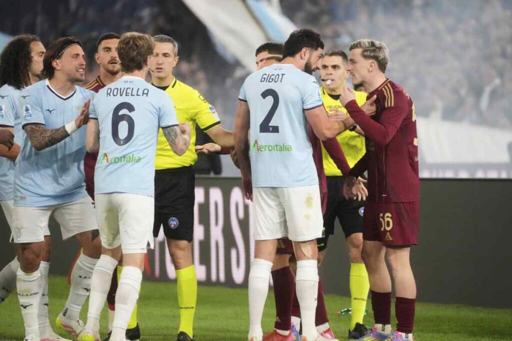 Lite in campo tra Lazio e Roma