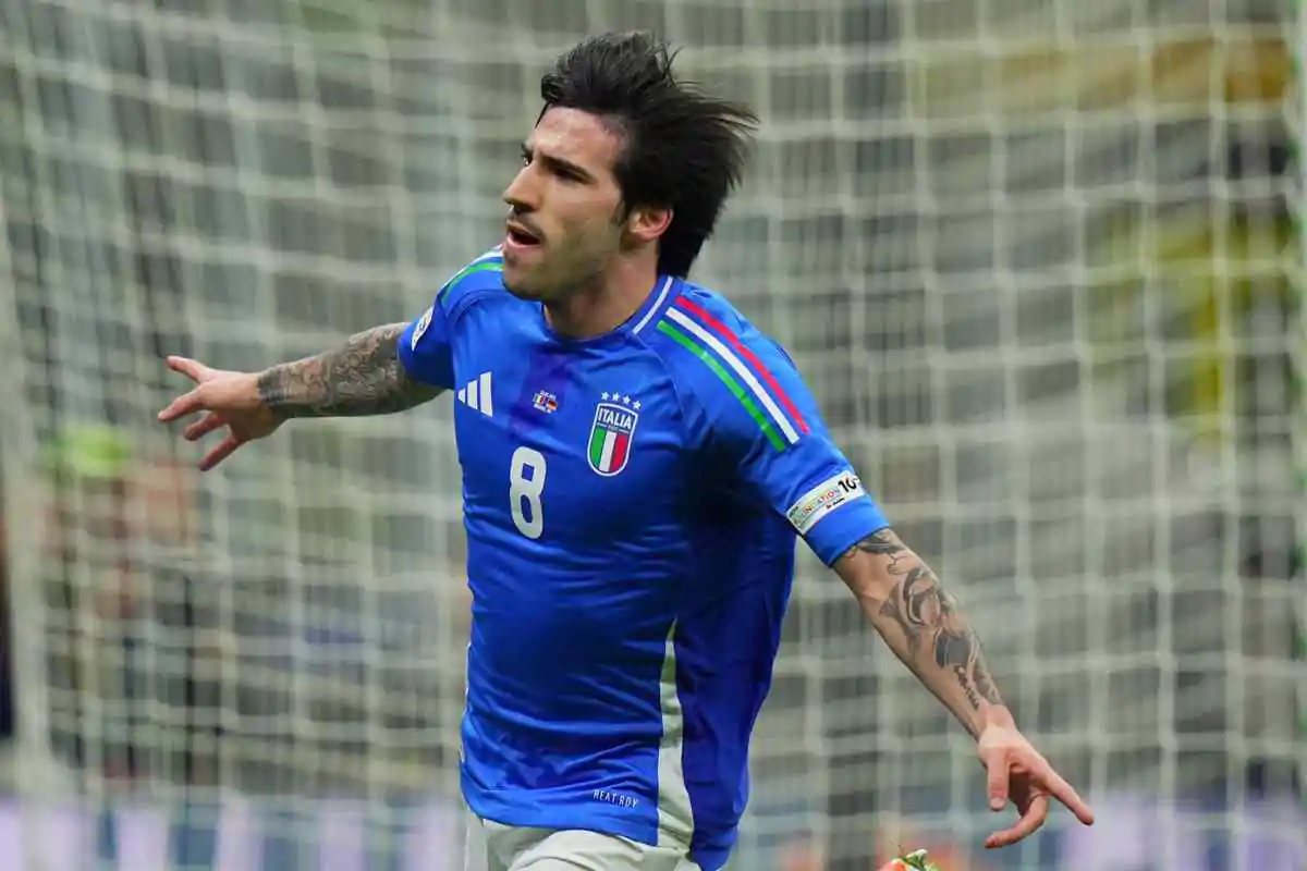 Tonali esulta con l'Italia