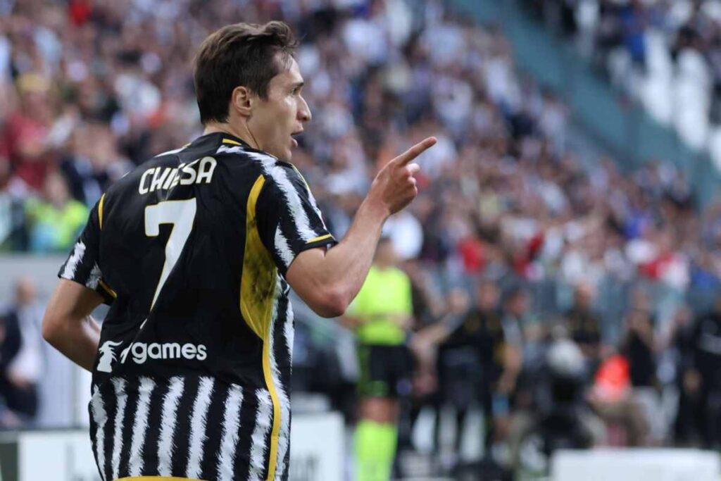 Chiesa in campo con la Juve