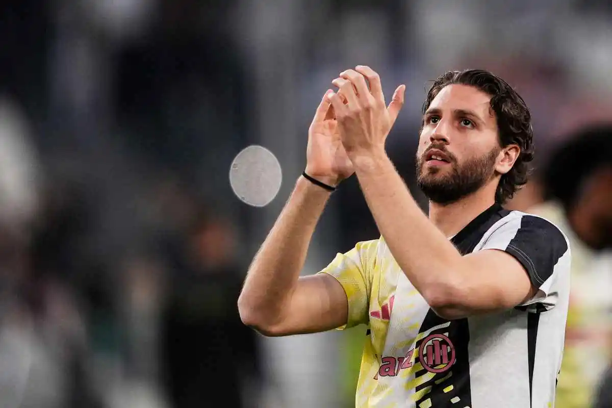 Locatelli applaude il pubblico