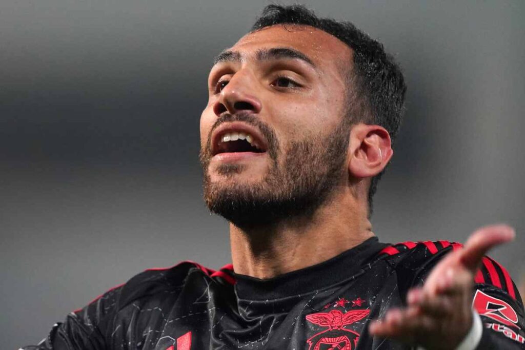 Pavlidis in primo piano