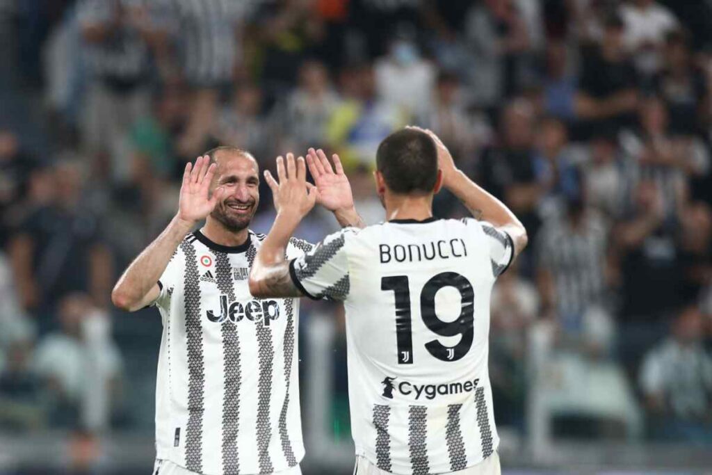 Bonucci e Chiellini in campo